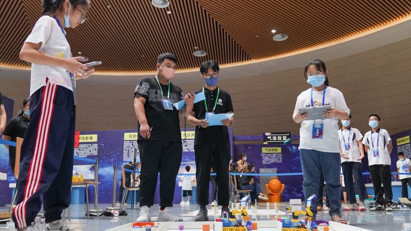 疫情数据可视化：如何构建高效的数据展示平台